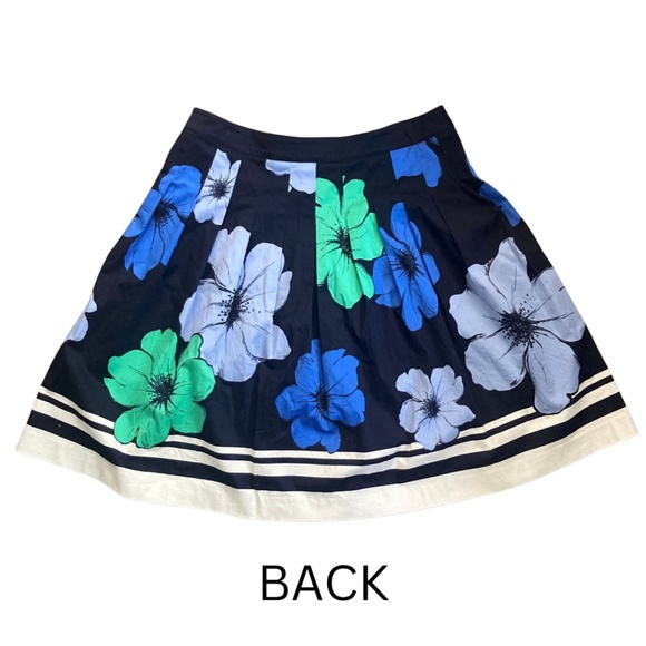 TALBOTS Navy Blue Large Floral Print Pleated Knee Length Skirt Flowers - Picture 2 of 6